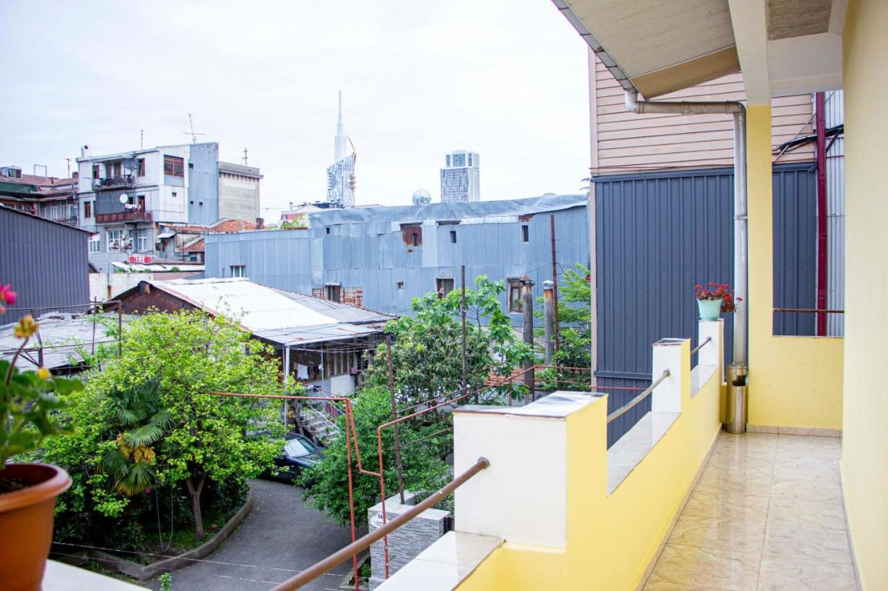 Old Clty Hotel 巴统 外观 照片
