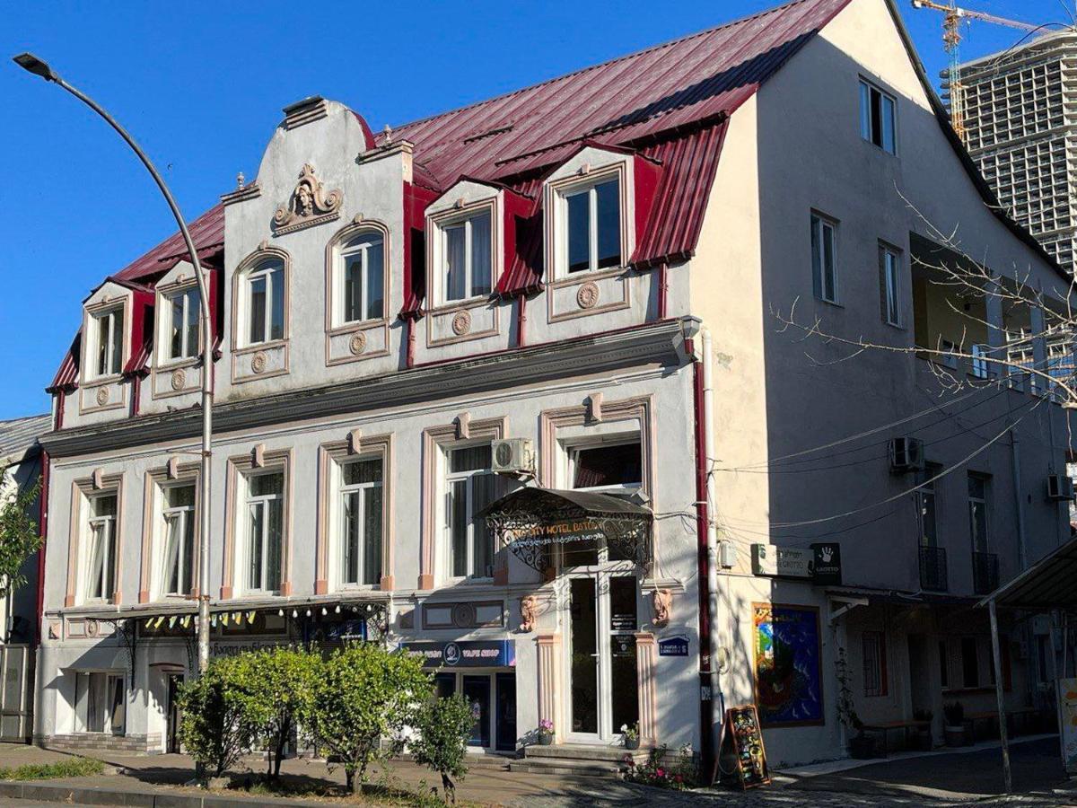 Old Clty Hotel 巴统 外观 照片